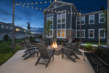 Outdoor Firepit Patio at Watermark on Twenty Mile, Parker, CO, 80134